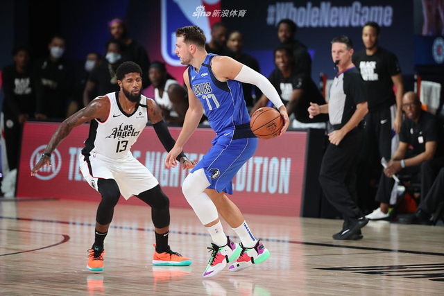 通过严密的 通过严密的