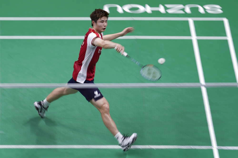 球员是否出 球员是否出