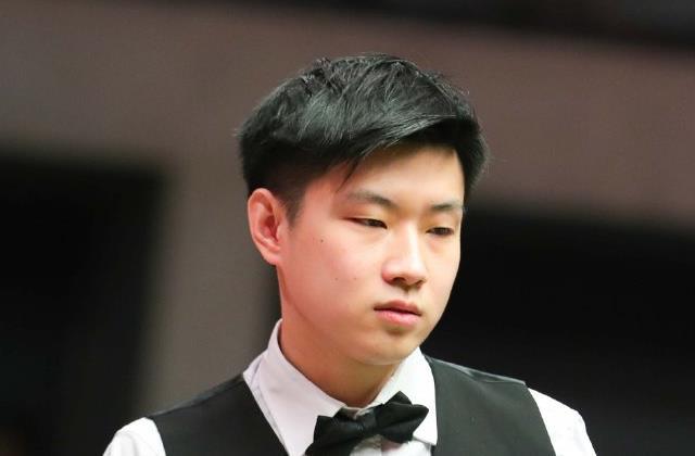 他场均助攻 他场均助攻