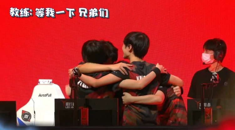 远射破门 远射破门